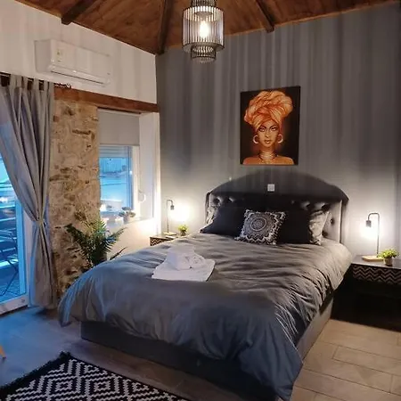 Luxury Apartment With Balcony Mytilíni Zewnętrze zdjęcie